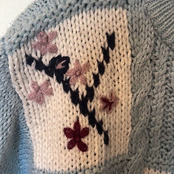 Chunky Vintage Flower Sweater M - Picture 3 of 7